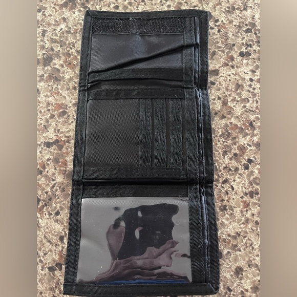 Baltimore Ravens Football Licensed Billfold NFL Wallet Nylon Trifold - Picture 3 of 5